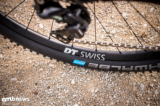 Bei den Laufrädern vertraut man auf die Schweizer Firma DT Swiss.