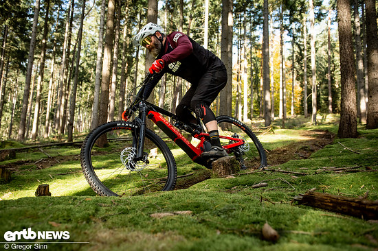 Rocky Mountain Altitute Powerplay Action Test 2120