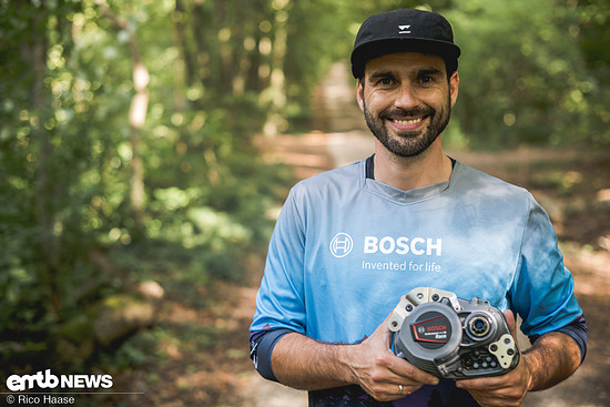 Christoph Schuhmacher, Entwickler bei Bosch eBike Systems, hat uns den neuen Bosch Performance CX Race LTD-Motor vorgestellt.