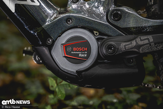 Der neue Bosch Performance CX Race LTD-Motor ist in Form und Gehäuse unverändert, verzichtet allerdings ...