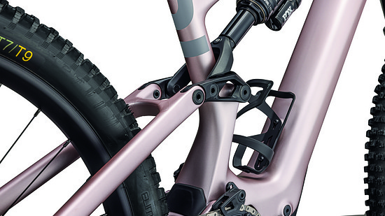 96825-31 LEVO-SL-EXPERT-CARBON-UL-CHAM-CLGRY-METOBSD D6-LINK