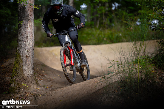 Canyon NeuronON AL 2025 Action PSturCanyon NeuronON AL 2025 Action PSturm-2