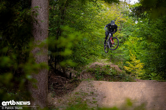 Canyon NeuronON AL 2025 Action PSturCanyon NeuronON AL 2025 Action PSturm-12