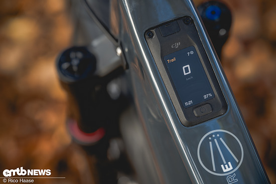 Forbidden setzt auf den DJI Avinox M1-Motor, der bis zu 1000 Watt und ein maximales Drehmoment von 120 Nm generieren kann im Boost-Modus.