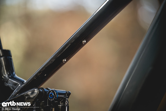 Tool-Mounts an der Unterseite des Oberrohrs gehören mittlerweile zum guten Ton