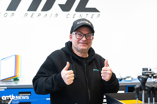André bringt viele Jahre an Bikeshop-Erfahrung mit und kümmert sich bei Giant im Motor Repair Center um Diagnose und Instandsetzung der Motoren.