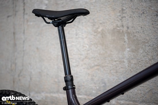 Die verbaute SDG Tellis-Variostütze verfügt über 200 mm Hub.