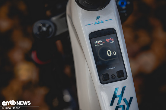 Den zornigen und sehr flotten Race-Modus gibt's nur beim CX-R-Motor.