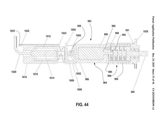 In der Zwischenwelle sitzt der Stellmotor, der die Gänge schaltet und die Nockenwelle relativ zur Zwischenwelle rotiert.