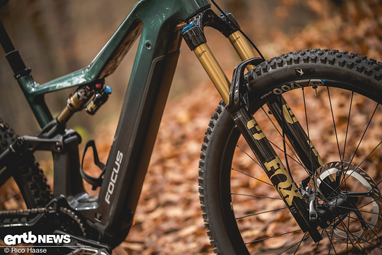 Beim Fahrwerk vertraut Focus aus ...