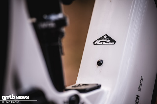 Pivot Shuttle LT mit Bosch CX-R DSC 2960