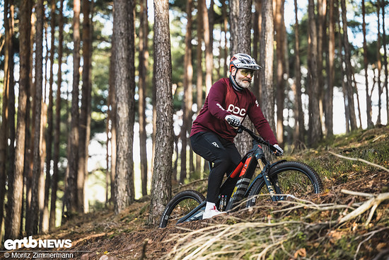 Im Uphill punktet das Rotwild R.X 900 mit einer Topperformance.