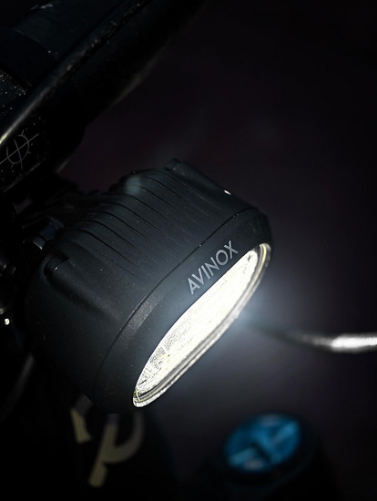 Avinox Front Light-1
