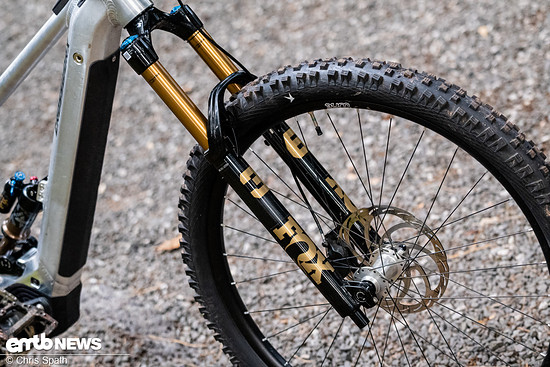 Top: Die Fox 36 Grip X stellt 160 mm Federweg zur Verfügung.