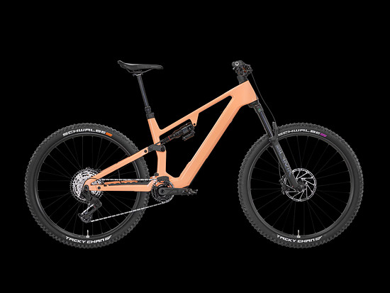 Rose File Plus 70 | UVP: 4.900 € | Motor: TQ HPR 60 | Akkukapazität: 580 Wh | Federweg v/h: 150/140 mm | Gewicht: 20,3 kg –