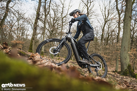 Als Fan von Kontrolle > Power passte die Motorabstimmung für mich gut, das Bike klettert im technischen Uphill für meinen Geschmack ausgezeichnet.