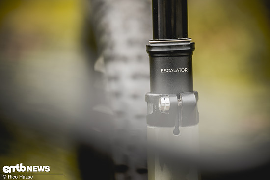 Deshalb kommt hier eine Dropper Post mit NUR 150 mm Hub zum Einsatz.
