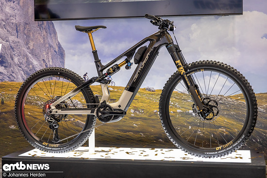 Anlässlich des 50-jährigen Jubiläums präsentiert Centurion das No Pogo R76.