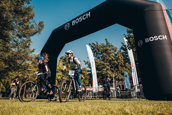 Die Bosch eMTB Challenge hat sich mit ihren zahlreichen Stopps als Fixpunkt im Kalender der Mountainbike-Community etabliert.