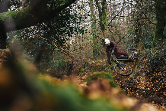 ... zum Shredden in Enduro-Terrain gemacht und bestens geeignet.