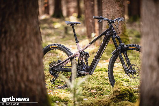 Pivot Shuttle AMP’d Pro – ein E-Mountainbike, das ordentlich Spaß verspricht. Und, wie heißt es so treffend: Versprechen muss man einhalten.