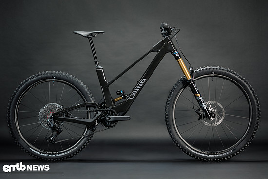 Formschön und eines der ersten Bikes mit Avinox M1 – Das Unno Mith kommt pünktlich zum Launch jetzt auch mit M2S-Motor.