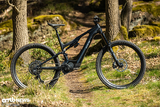 om Fixie zum Performance E-MTB – Aventon hat eine gewaltige Wandlung hingelegt: Neu ist das E-MTB Current