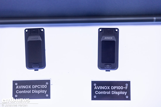 Beide Avinox-Displays