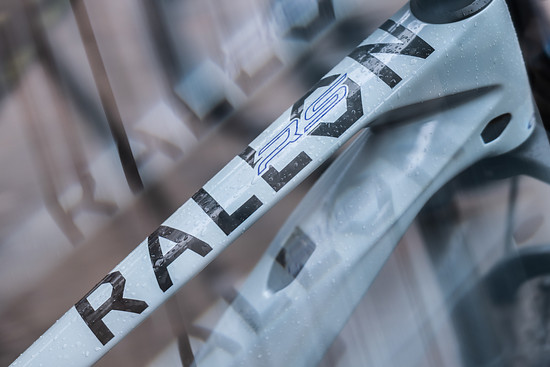 Bei Cummitiy-Rides oder Rennen, bei denen es keine Uphill-Stages gibt, dürfte auch das Rallon RS mit TQ HPR40 zum Einsatz kommen.
