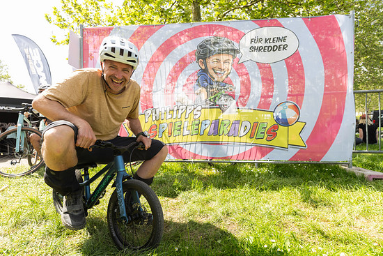 Moment! Philipp von Orbea fährt jetzt Kinderräder?