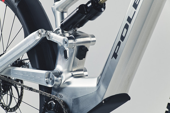 Pole Hiisi Proto DSF Closeup Linkage 0