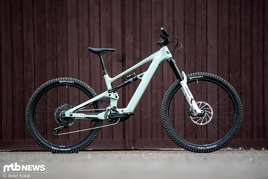 Das neue YT Decoy X Core 1 für 4.499 € (UVP).