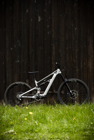 20260521 YTIndustries Decoy SR33381