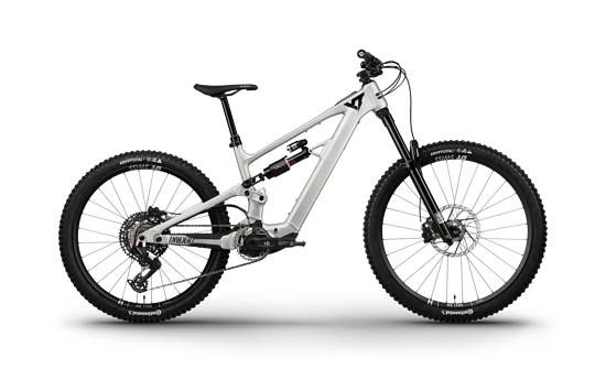 Das YT Decoy X Core 3 bringt ein komplettes RockShox-Ultimate-Fahrwerk in die Core-Reihe