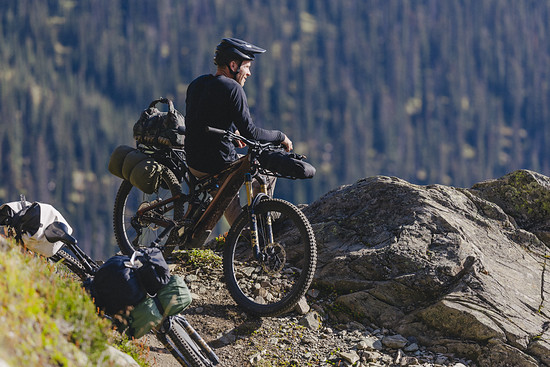Mit dem Levo 4 X wird das E-Bike zum echten Lastenesel.