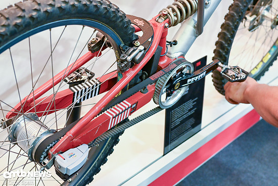 Foto_Chris_Spath_Eurobike_Rotwild_TheOrigin-232.jpg